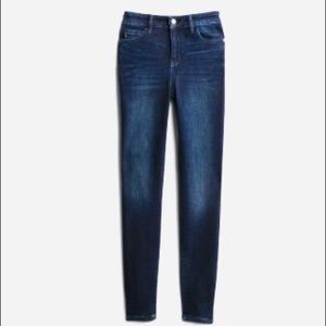 Judy Blue High Rise Denium Jeans 4